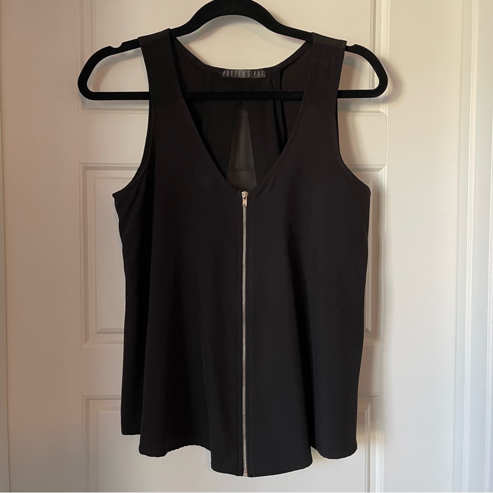 POTTER’S POT Black Zipper Sheer Back Top